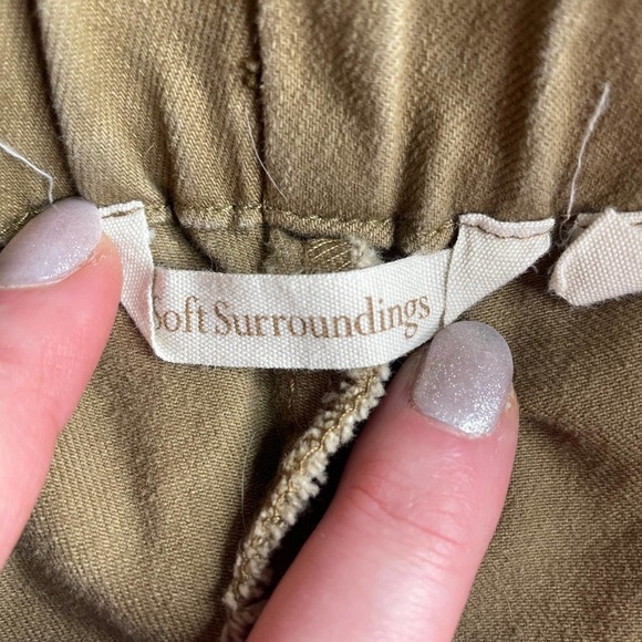 Soft Surroundings Brown Elastic Waist Mid Rise Straight Leg Pants Size Small - Picture 3 of 10